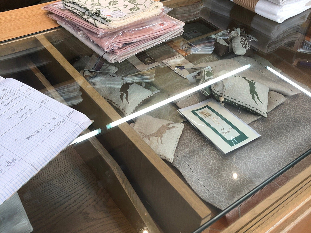 Ulbrich Kunstweberei-布鲁尼科必去景点