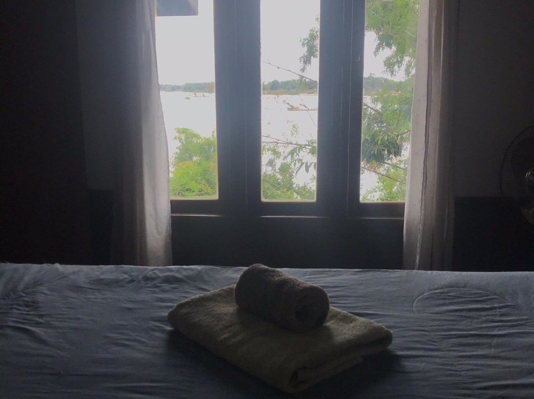 Pomelo Restaurant & Guesthouse主图
