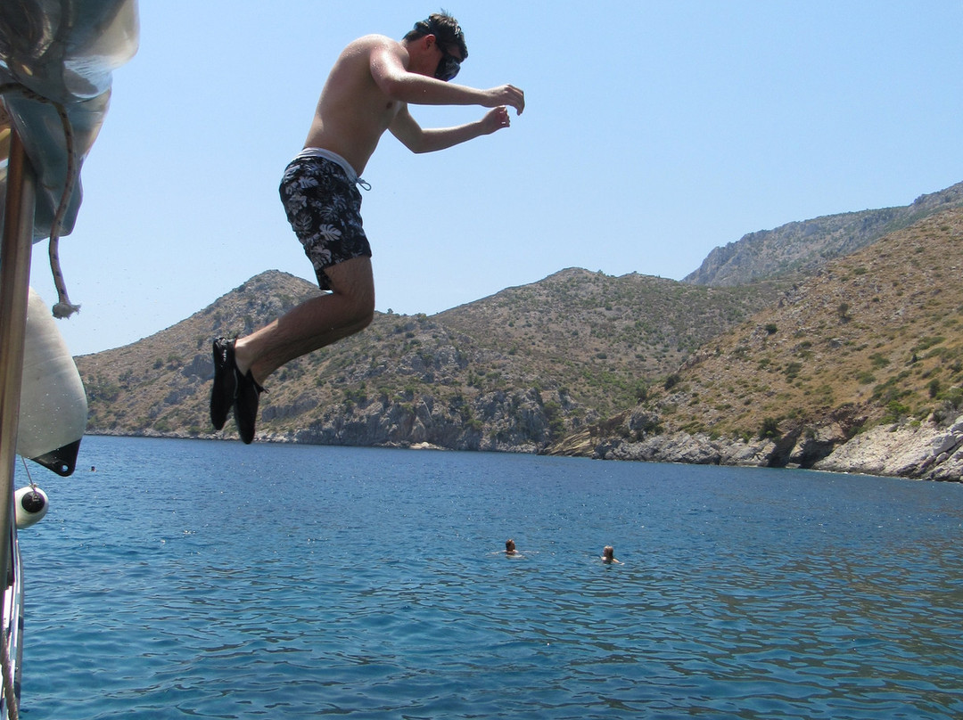 G & G-Hydra Town必去景点