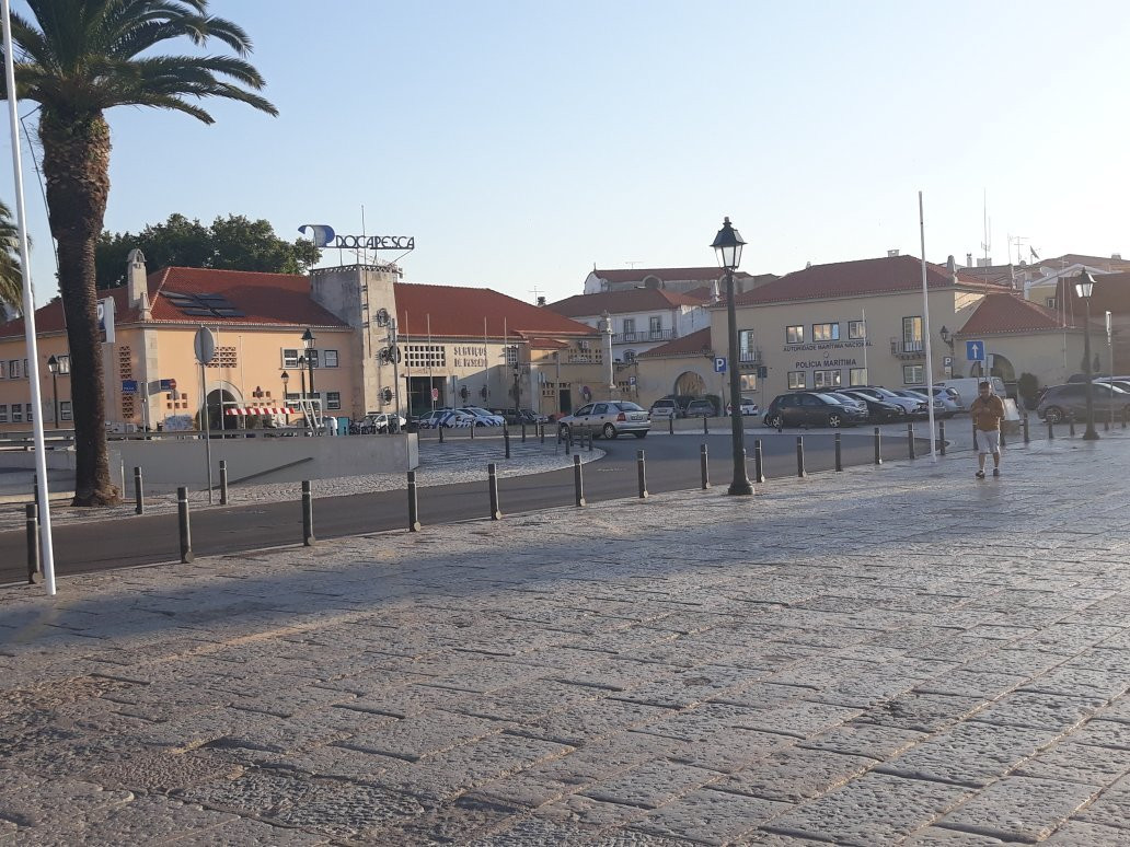Pelourinho de Cascais-卡斯凯什必去景点