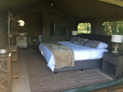 Place of Rock, Tours & Safaris-白河必去景点