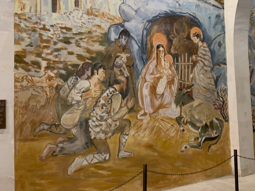 Chapelle des Pénitents Blancs-普罗旺斯地区莱博必去景点