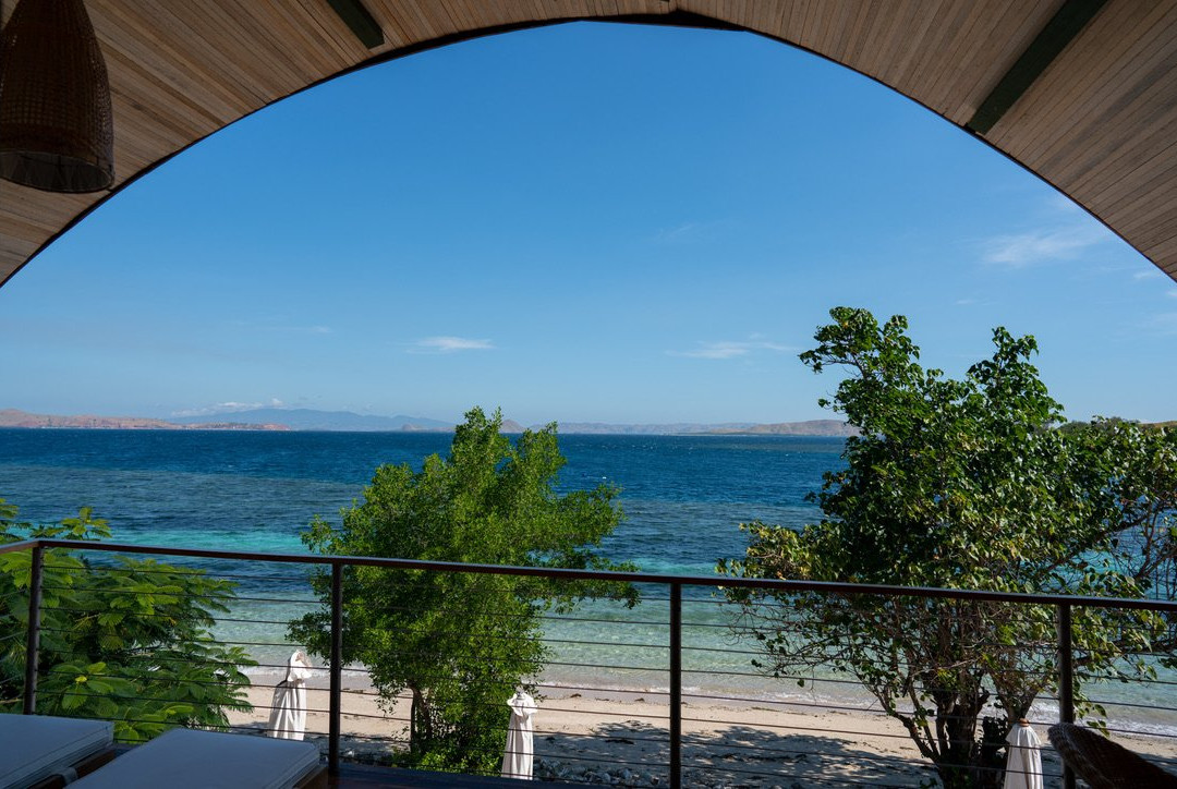 科莫多度假村潜水俱乐部主图