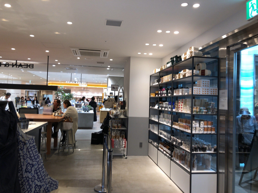 DEAN & DELUCA カフェ ODAKYU 湘南 GATE