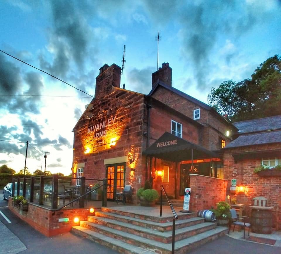 Alvanley Arms Inn-官方