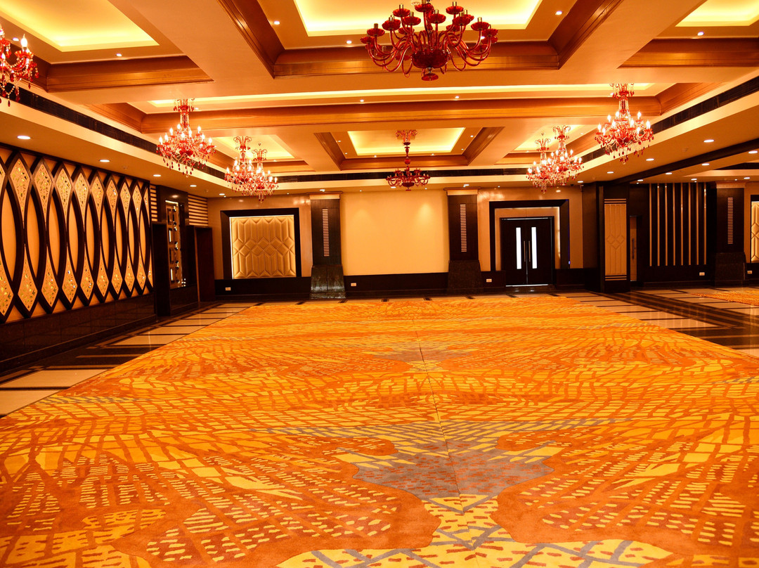 皇家克里夫酒店主图