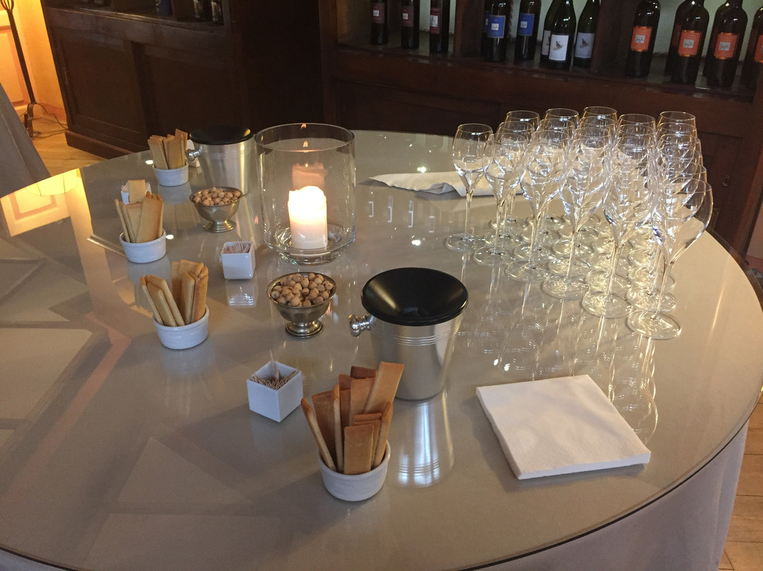 V&V Piemontesando-阿斯蒂必去景点