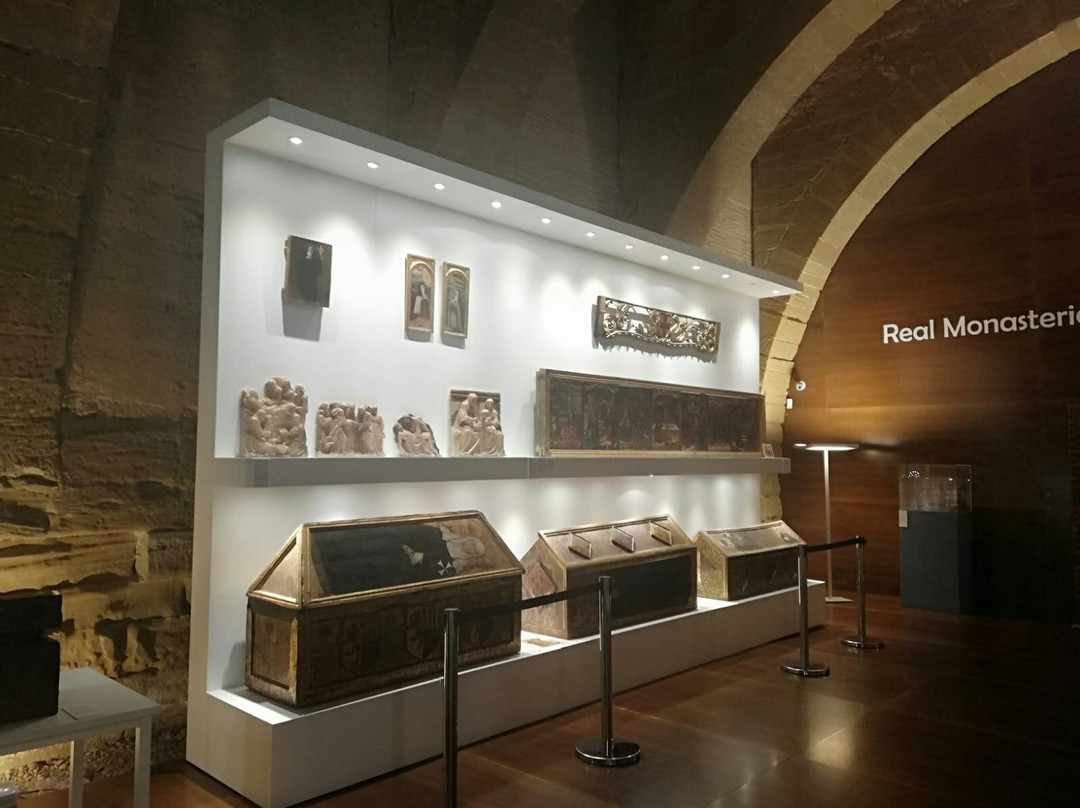 Monasterio de Sigena-Villanueva de Sigena必去景点