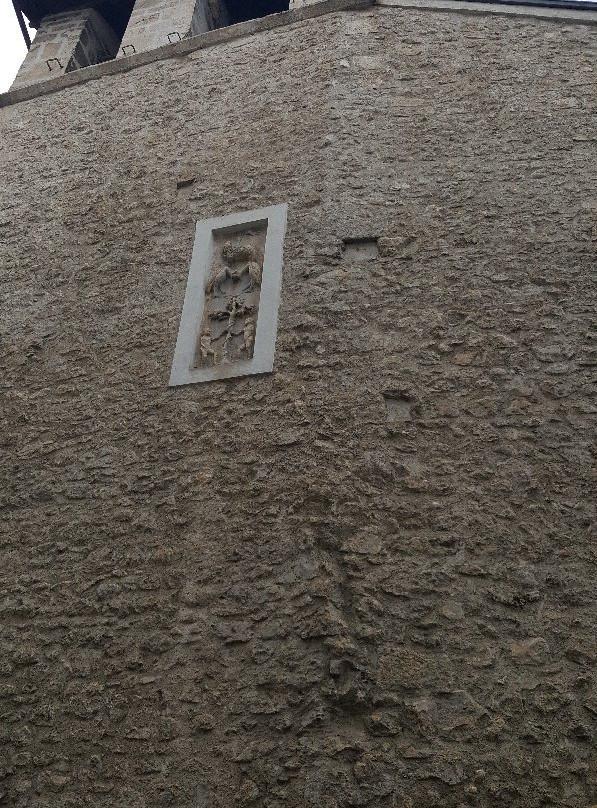 Porta Napoli-苏尔莫纳必去景点