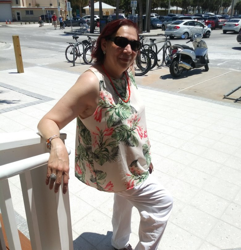 翡翠绿公寓度假酒店主图