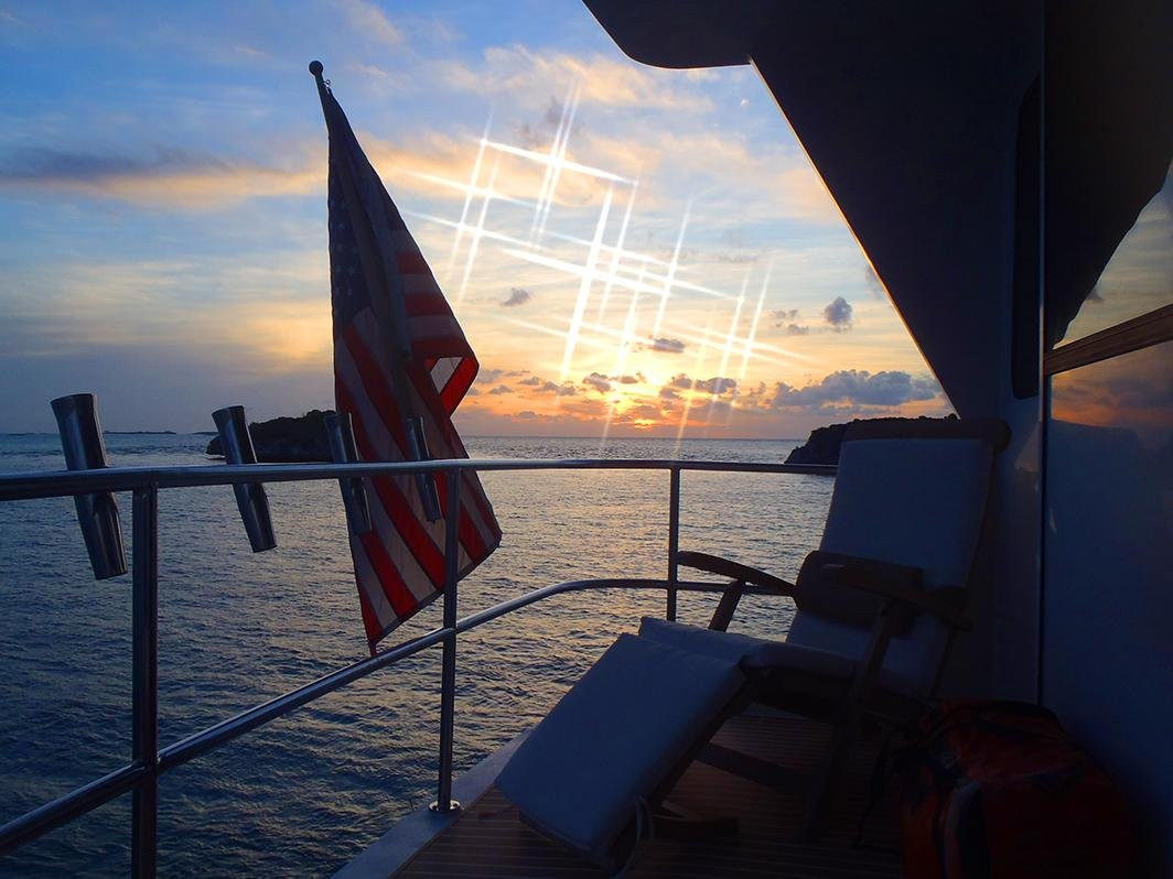 Lone Palm Yacht Charters-利格城必去景点