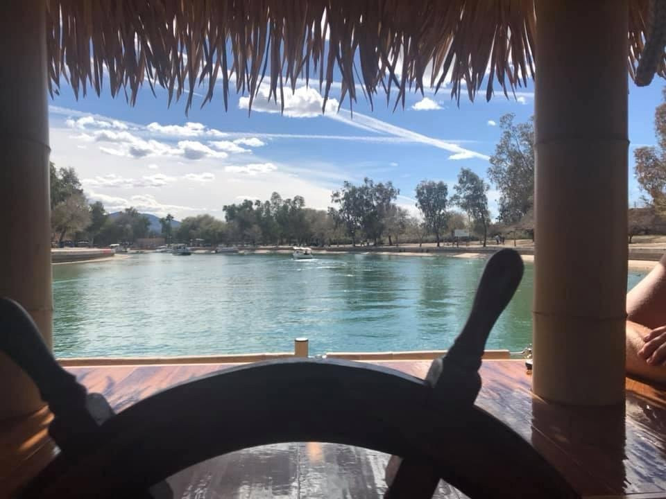 Cruisin Tikis Lake Havasu-哈瓦苏湖城必去景点