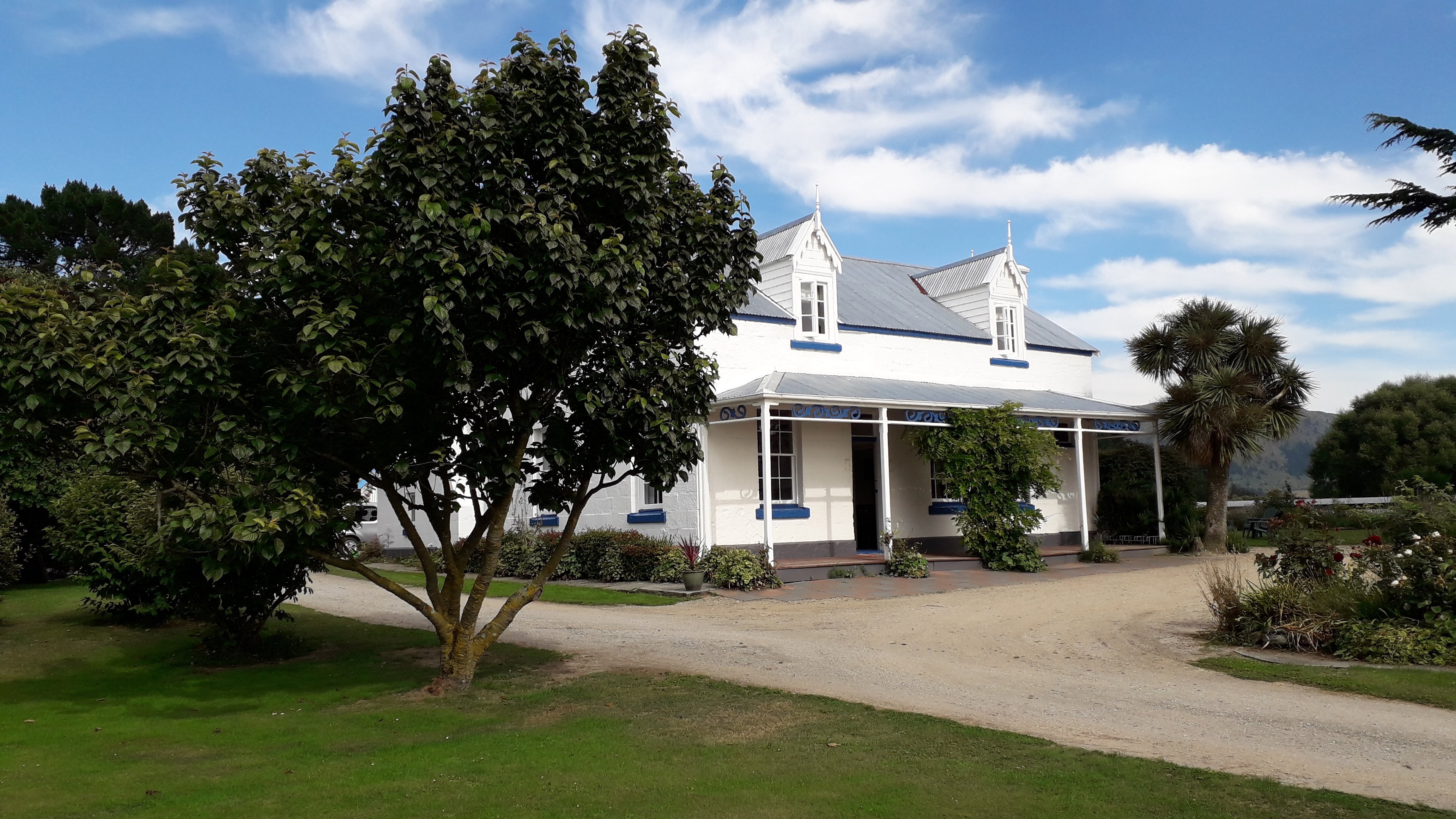 Western House Bed & Breakfast-官方