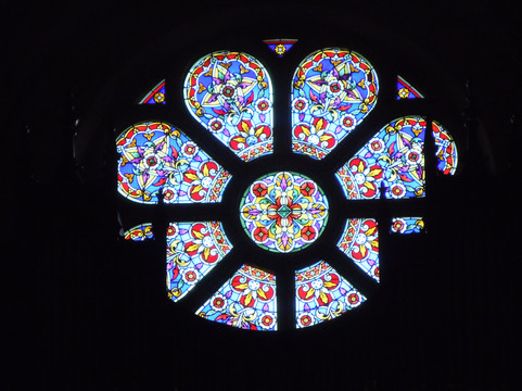 Eglise Saint-Pierre-Saint-Paul-Sarcelles必去景点