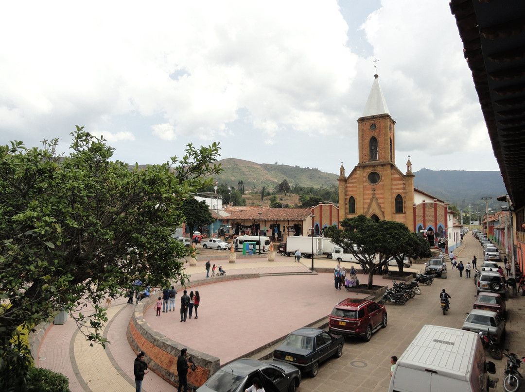 Iglesia De Raquira景点图片
