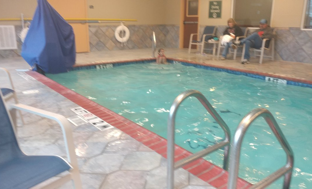 Woodway Waco South Inn & Suites主图