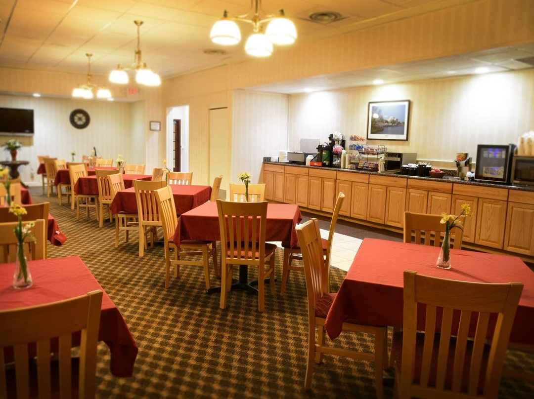 匡蒂科华美达酒店主图