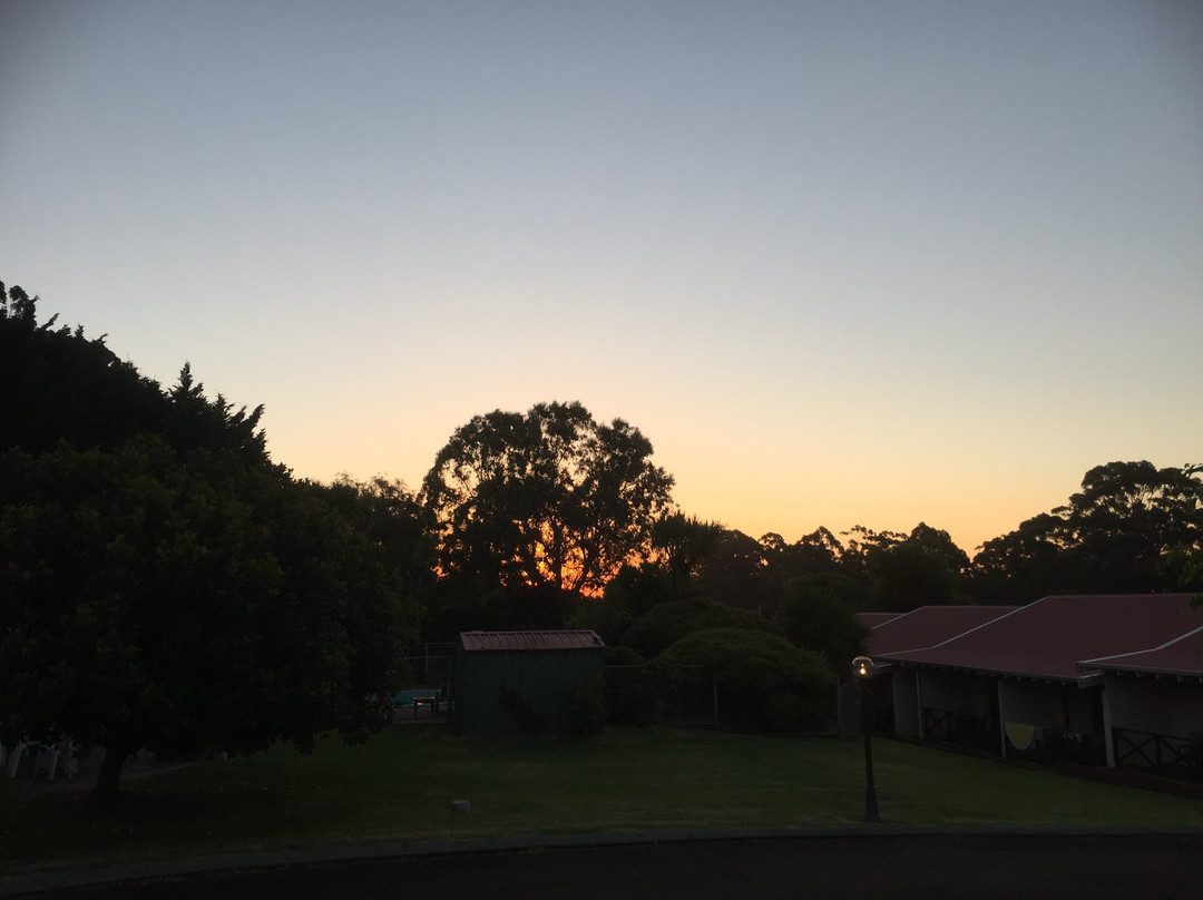 卡丽森林莫泰旅馆主图