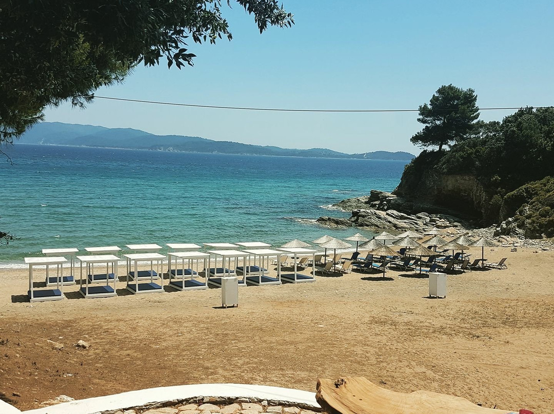Menagia Village