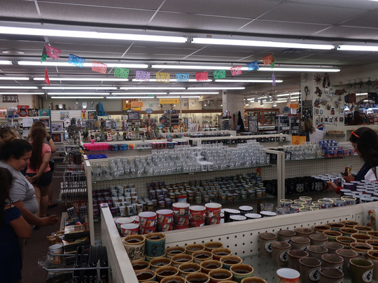 Clines Corners Gift Shop-Clines Corners必去景点