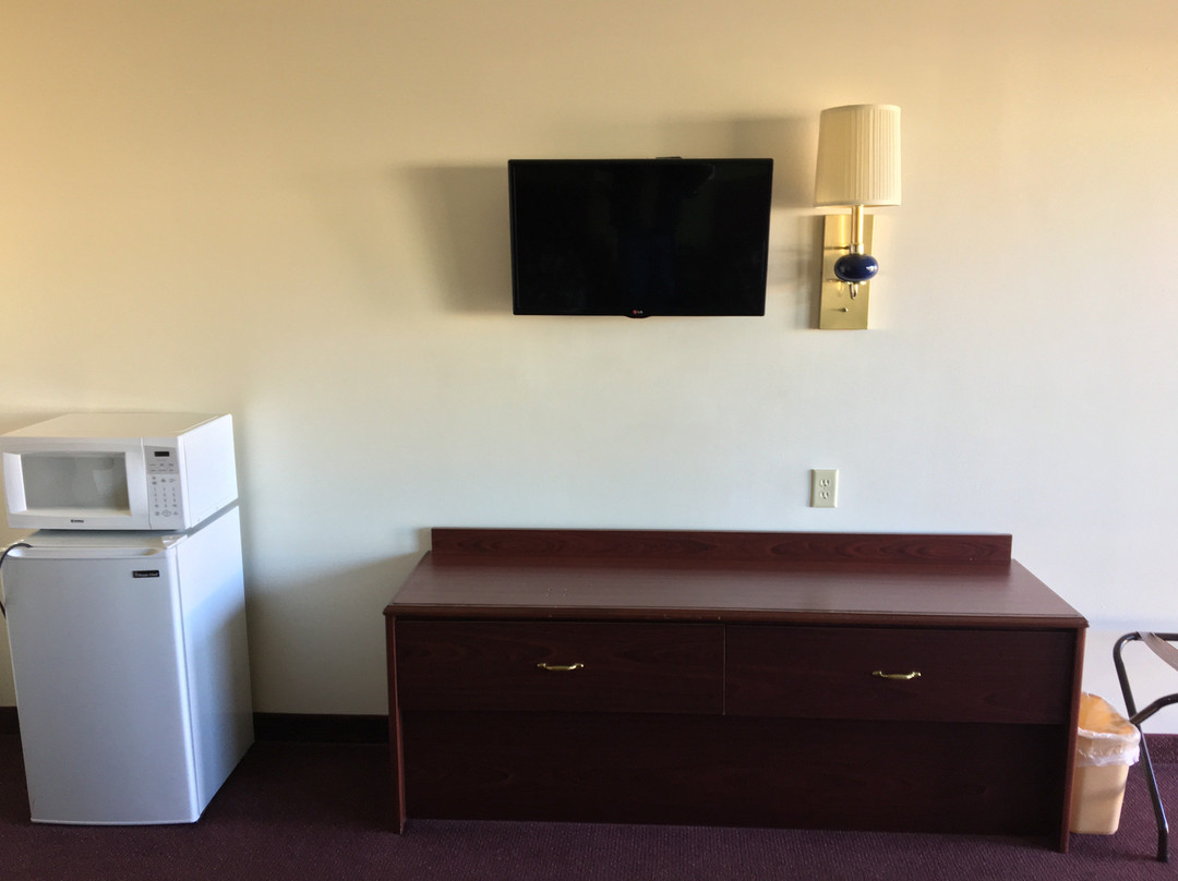 雷鸟汽车旅馆主图