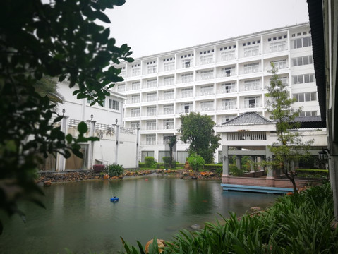 白云天园林宾馆主图