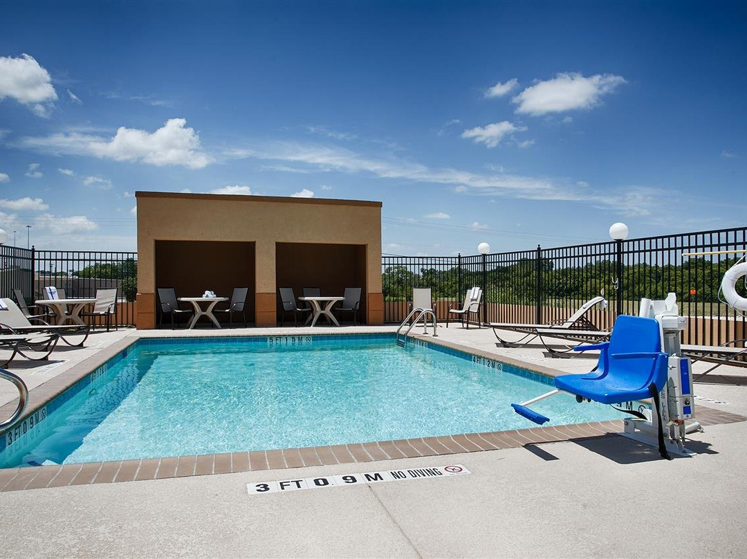 Best Western Temple Inn & Suites主图