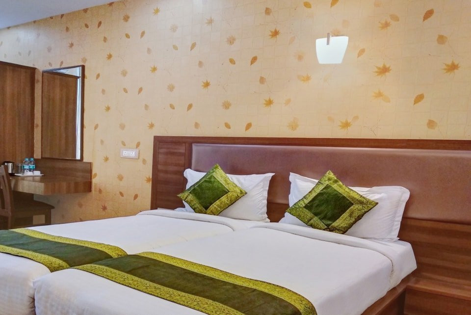 Treebo Trend Victory Grand主图