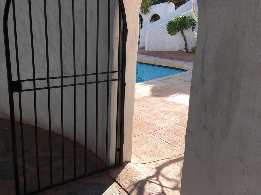 By Bush Telegraph Lodge主图