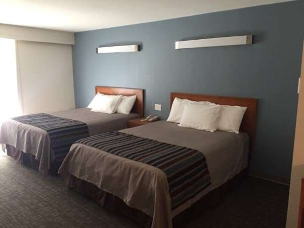 莱德伍德城晚安旅馆主图