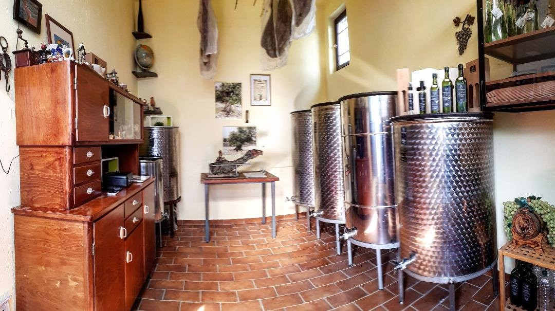 Villarossa Extra Virgin Olive Oil景点图片
