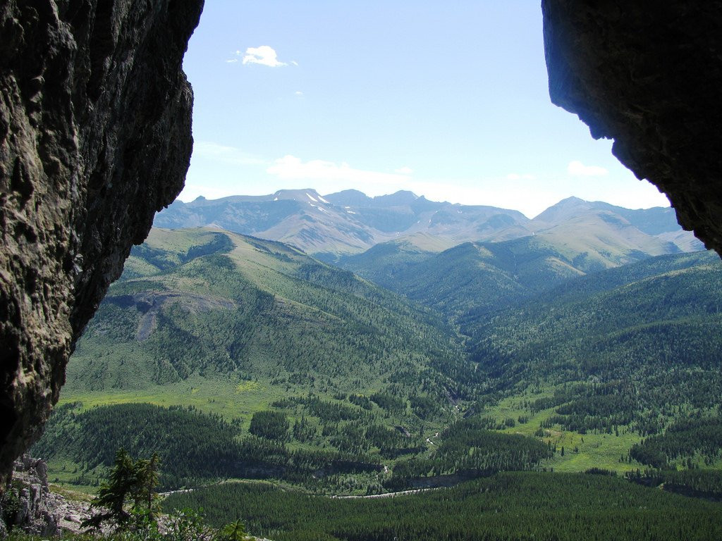 Whitehorse Wildland Provincial Park-Cadomin必去景点