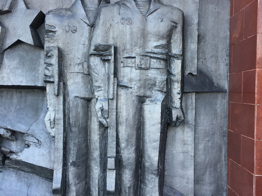 The Memorial Complex on the Korabelnaya Embankment-海参崴必去景点