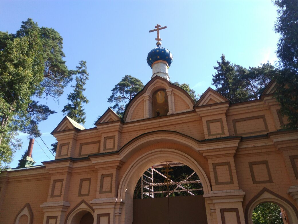Holy Transfiguration Poustinia-Valgunde必去景点