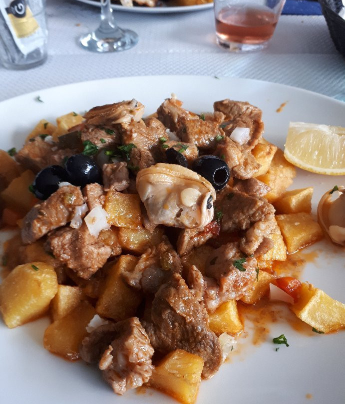 Coubron餐馆和美食-Raizes Brazil