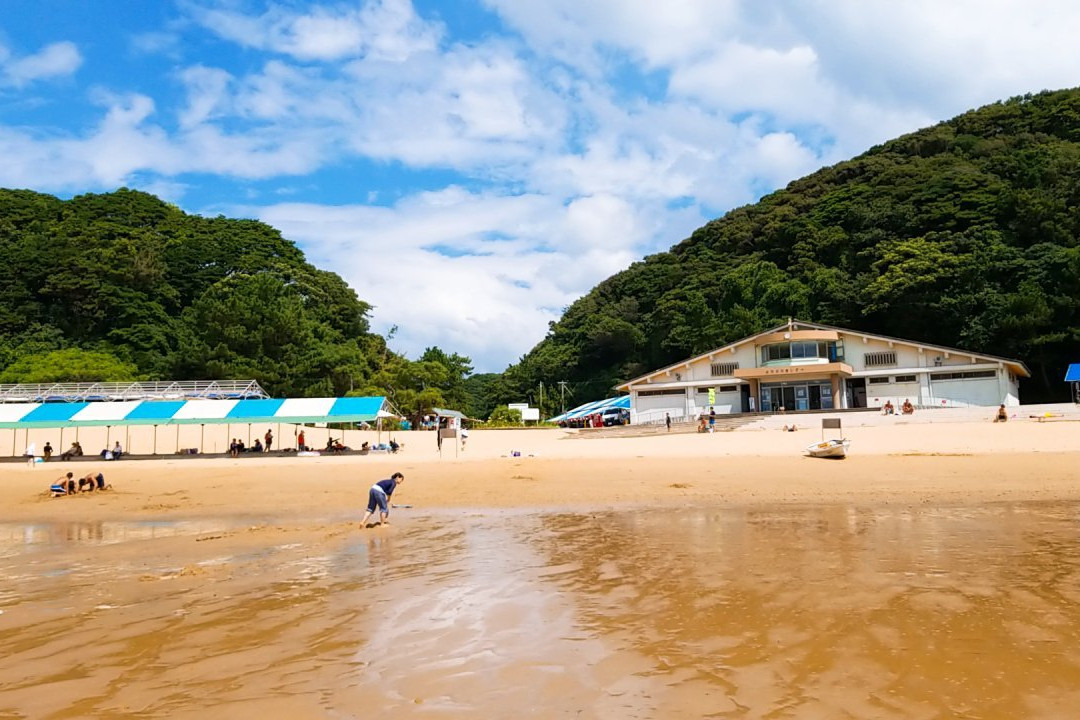 Shirahama Campsite