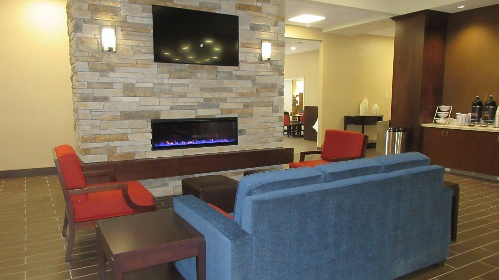 Comfort Inn & Suites I-90 City Center主图