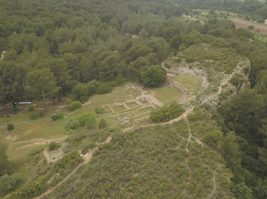 Site archeologique de Roquepertuse景点图片