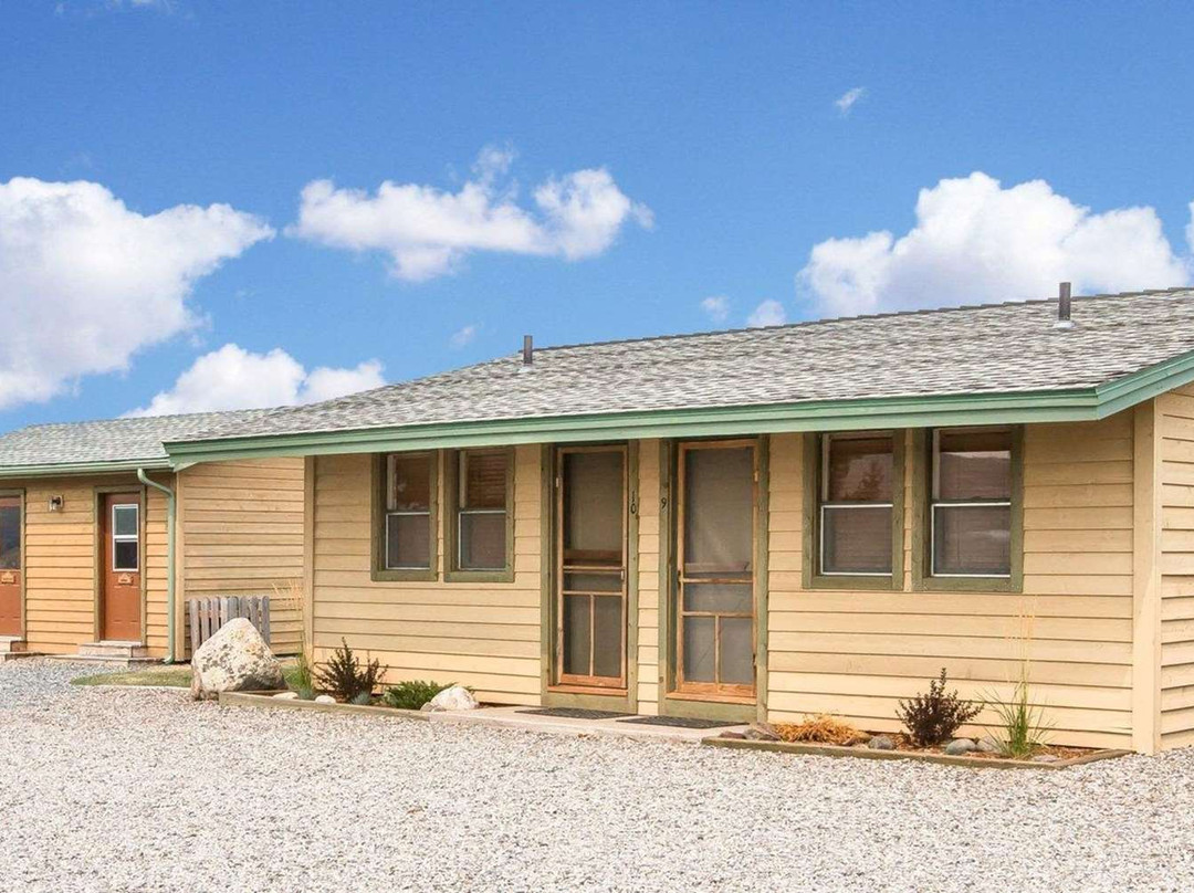 黄石谷小木屋主图