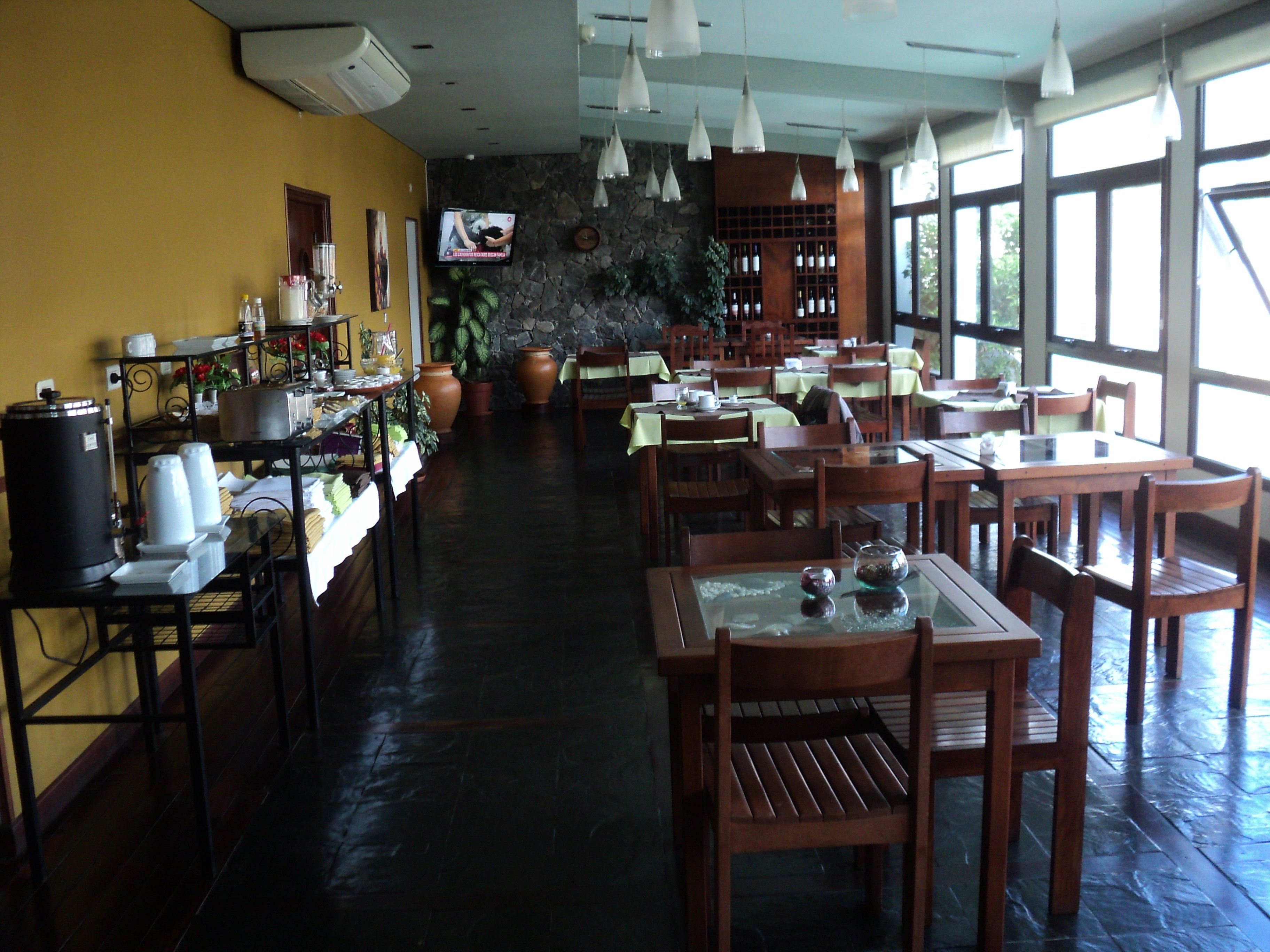 Hotel Los Sauces-餐饮