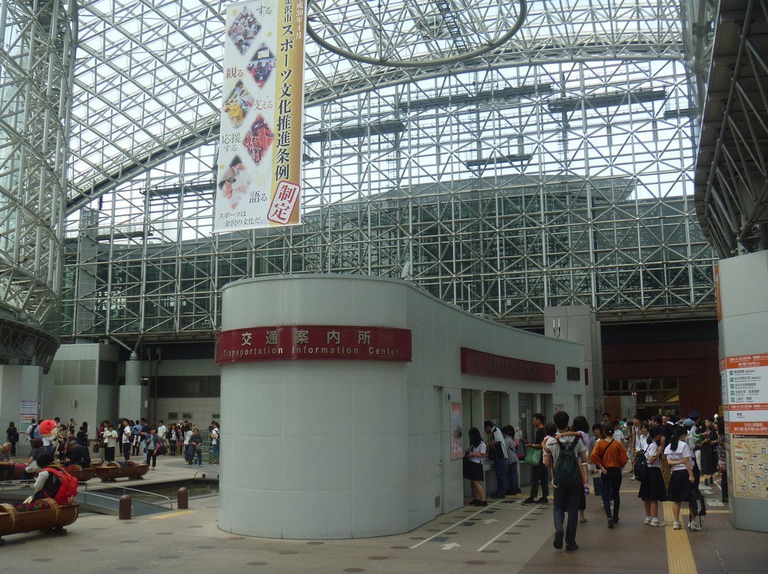 Ekihigashi Transportation Information Center-金泽市必去景点