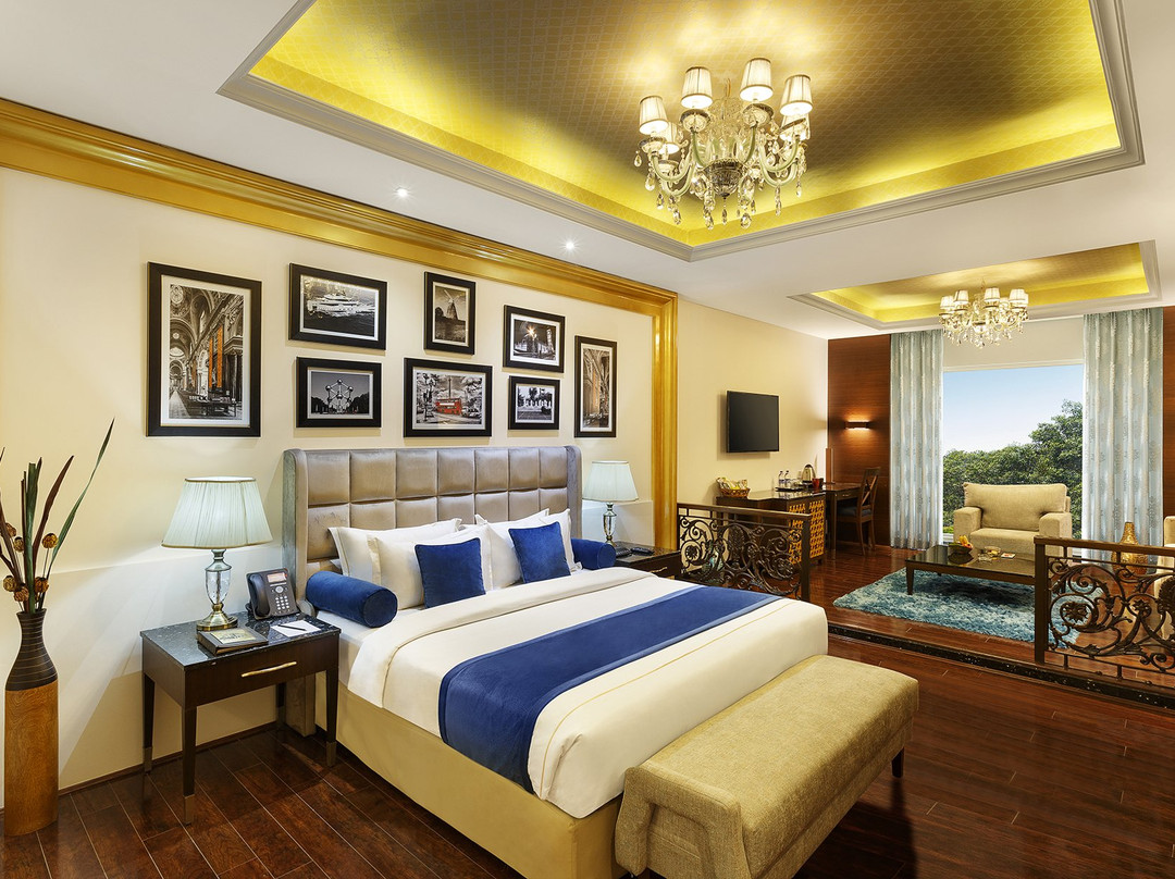 拉马维拉酒店主图