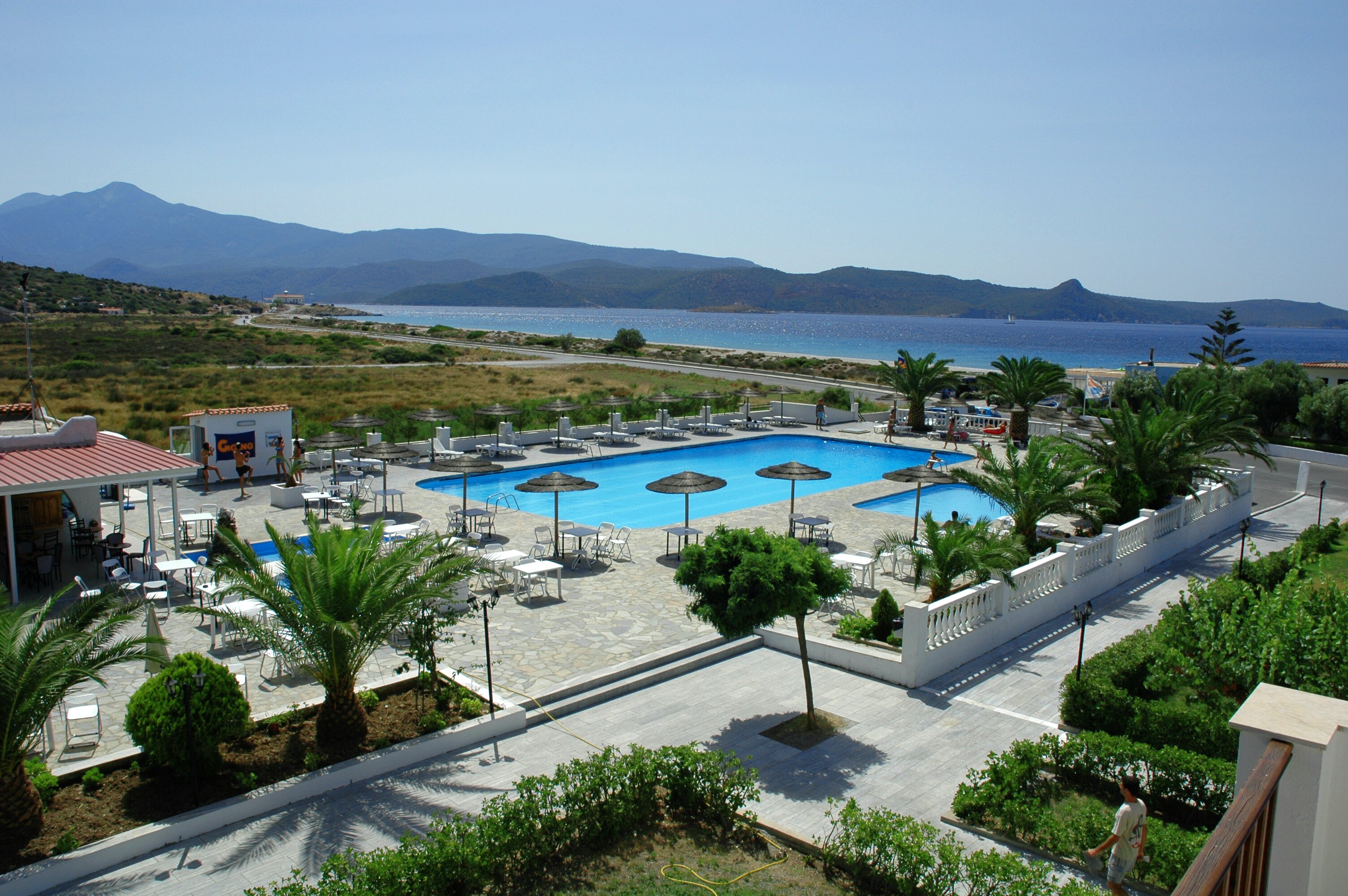 Sirenes Beach Samos-泳池