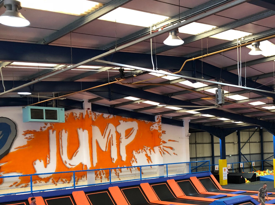 TopJump Trampoline Park景点图片
