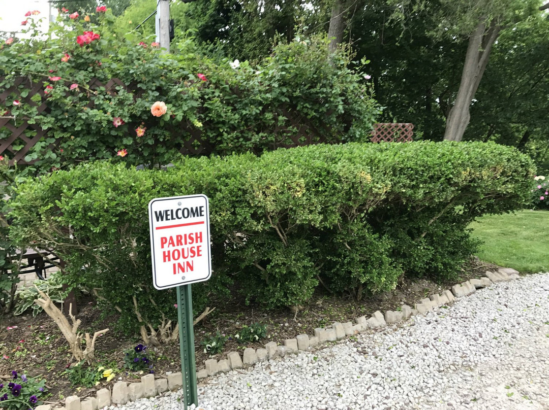 Parish House Inn主图