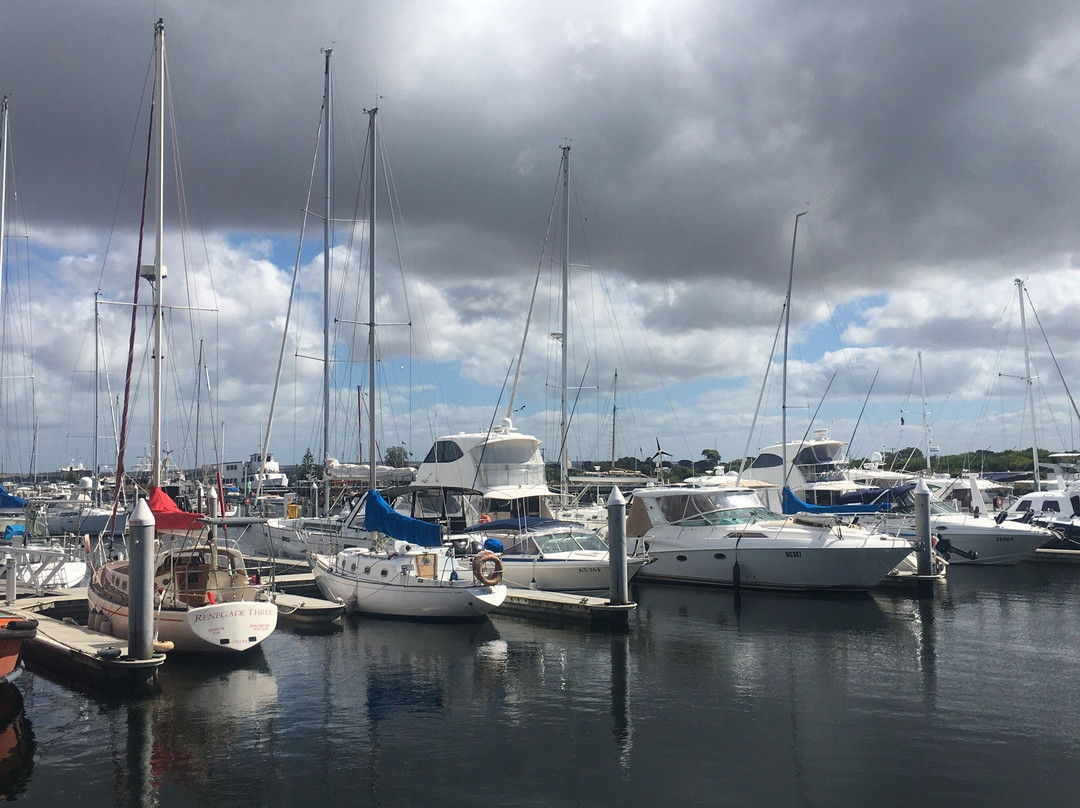 Queenscliff Harbour景点图片