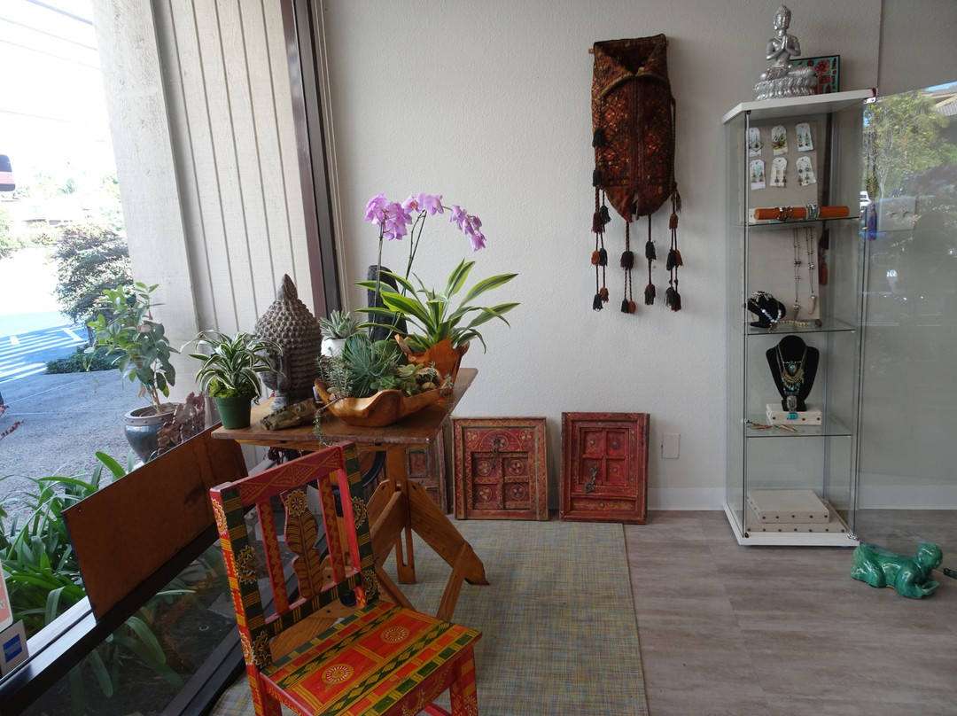 Oskadusa Beads-索拉纳海滩必去景点