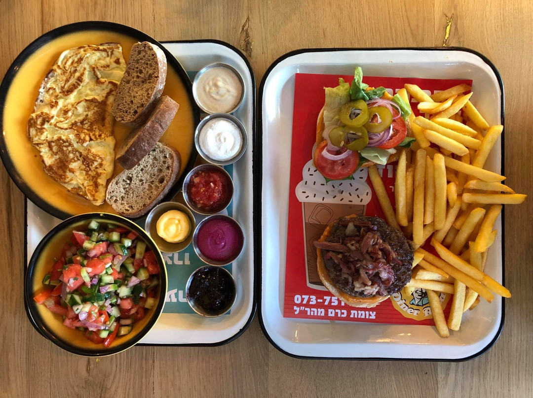 Nahsholim餐馆和美食-Diner Rosa