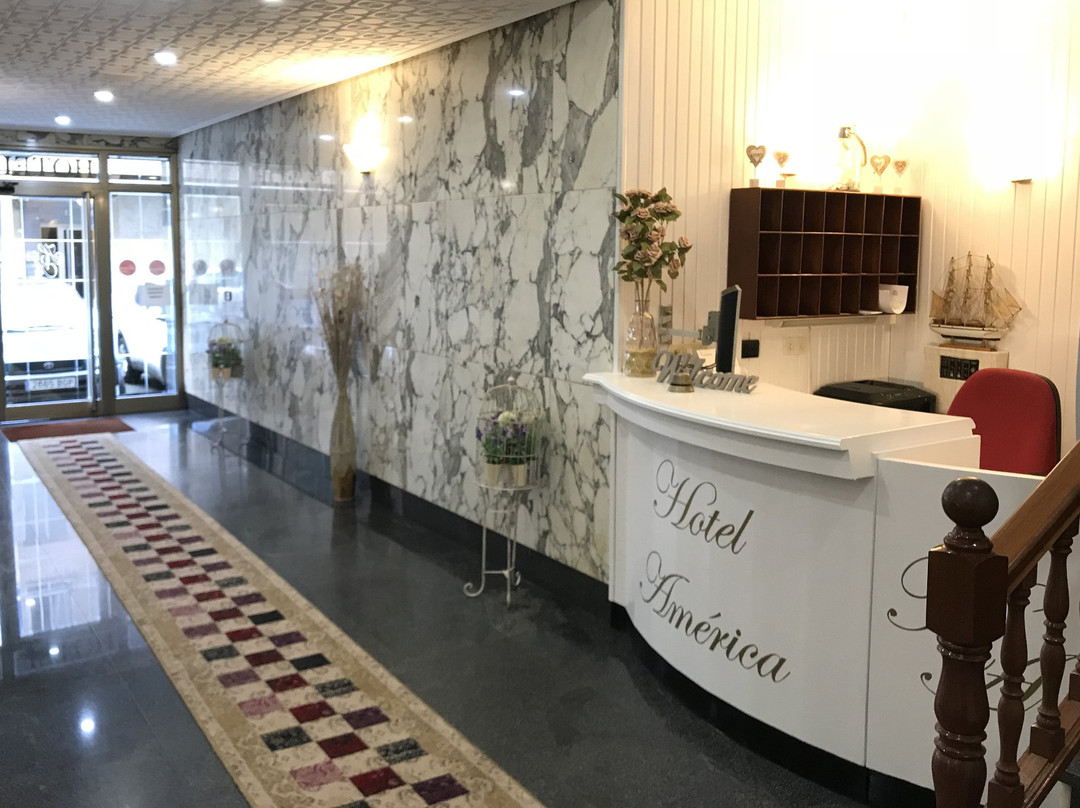 Hotel America主图
