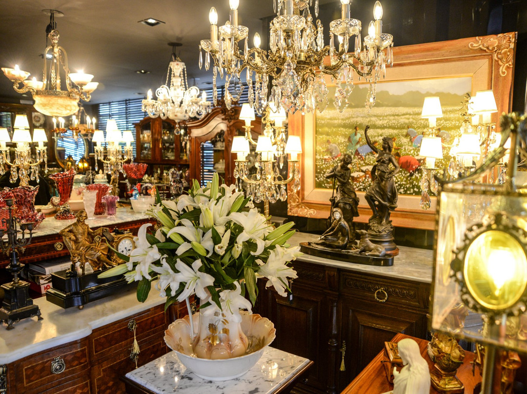 Rhino Antiquario & Cafe-格拉玛多必去景点